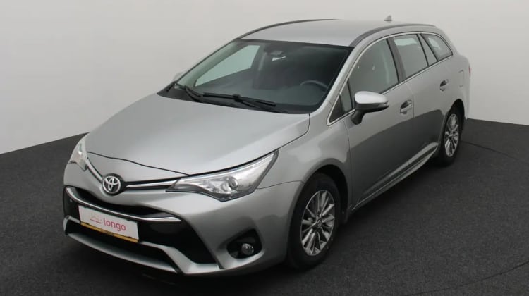 Toyota Avensis preview