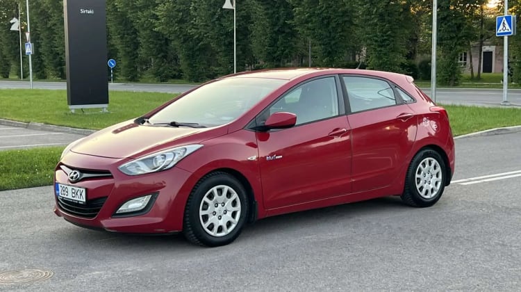 Hyundai i30 preview