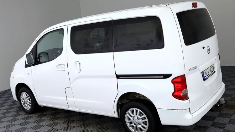 Nissan NV200