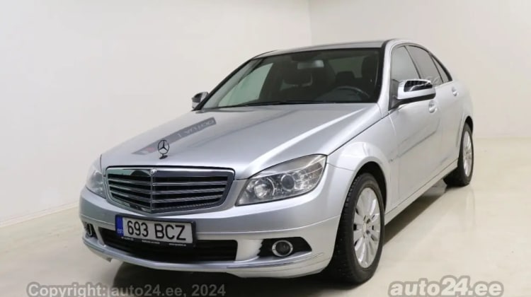 Mercedes-Benz C 220 preview