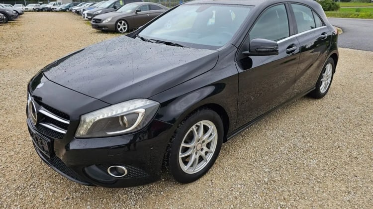 Mercedes-Benz A 200 preview