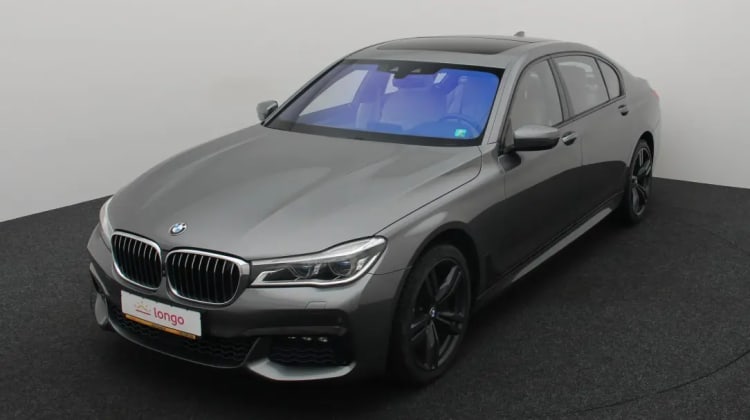 BMW 750 preview