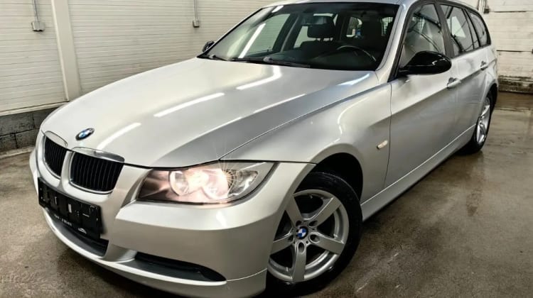 BMW 320 preview