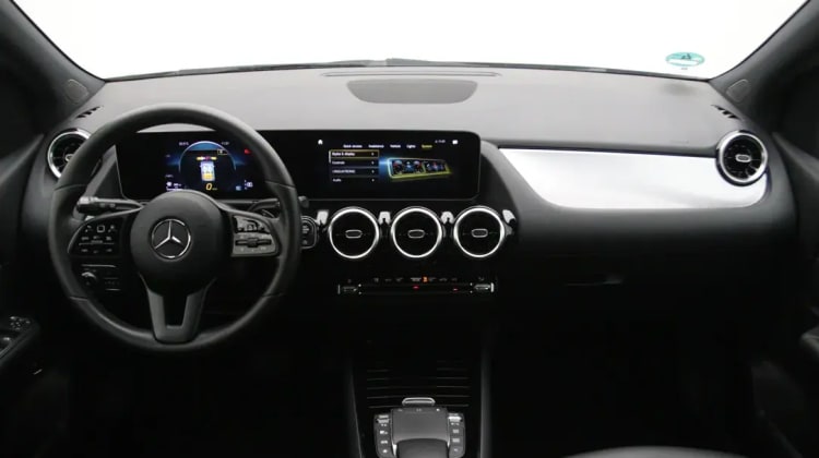 Mercedes-Benz B 180