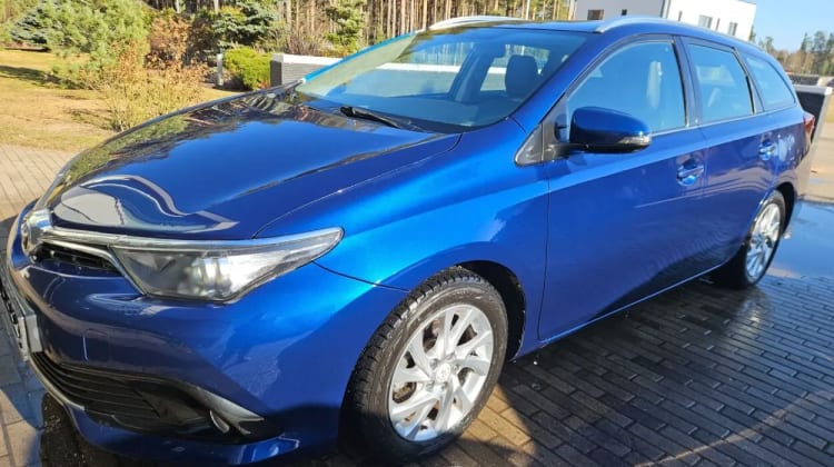Toyota Auris Touring Sports