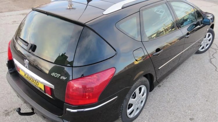 Peugeot 407