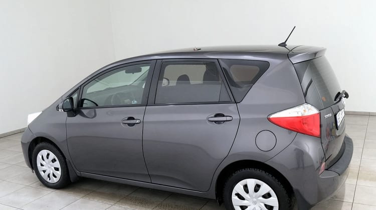 Toyota Verso-S