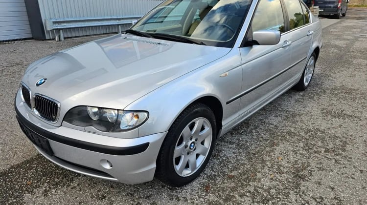 BMW 325