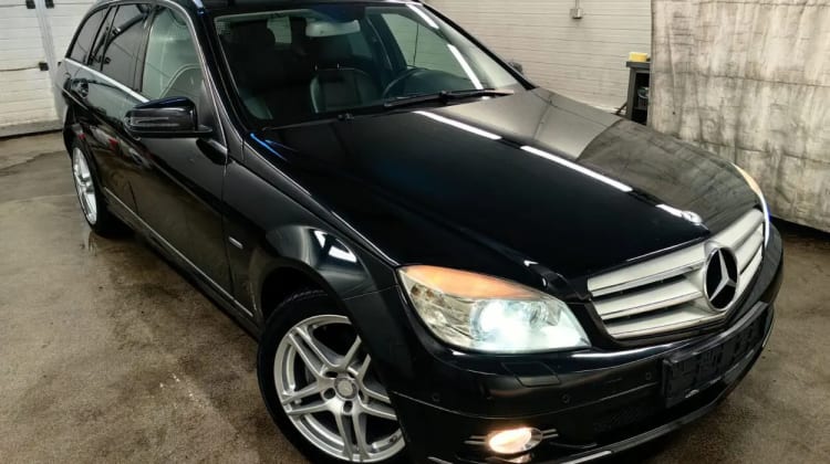 Mercedes-Benz C 220