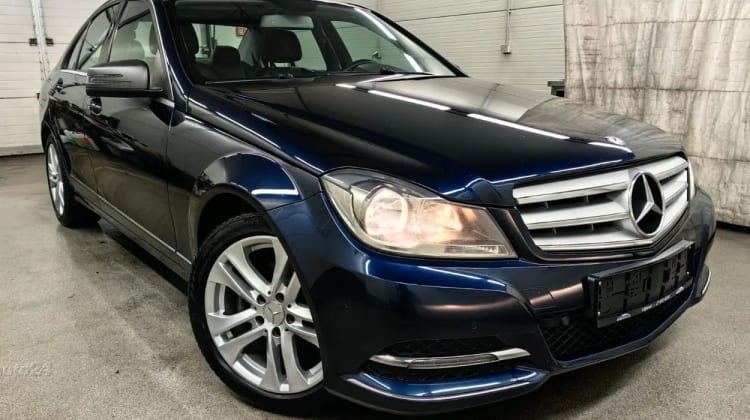 Mercedes-Benz C 200