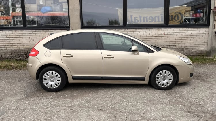 Citroën C4