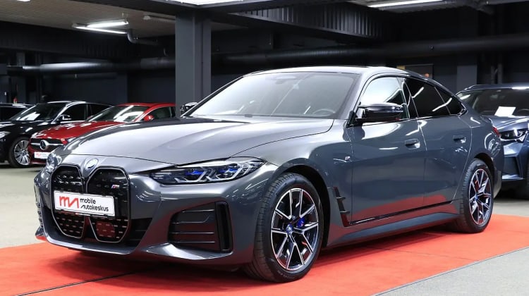 BMW i4