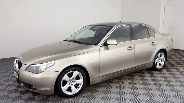 BMW 520