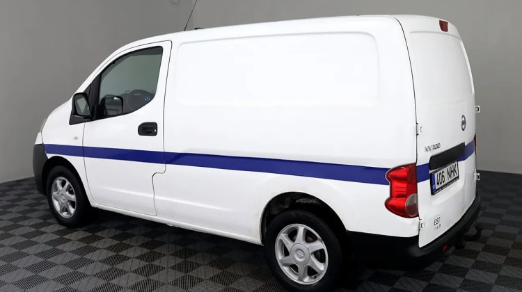 Nissan NV200