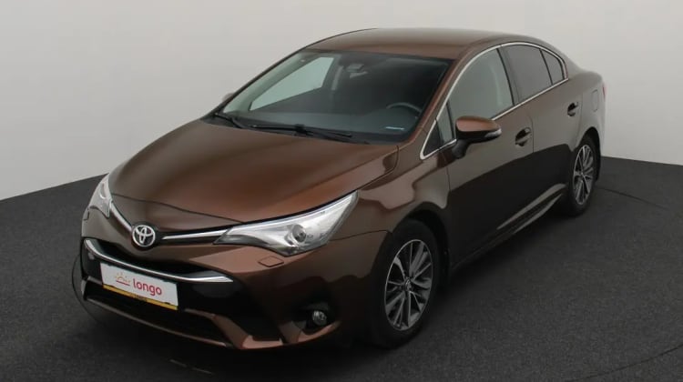Toyota Avensis preview
