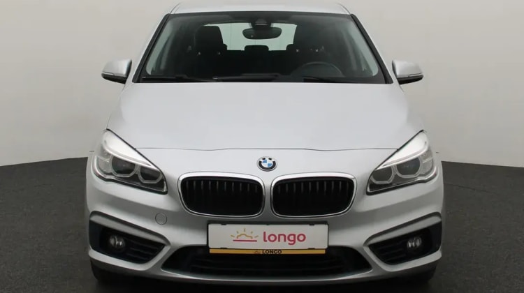 BMW 218