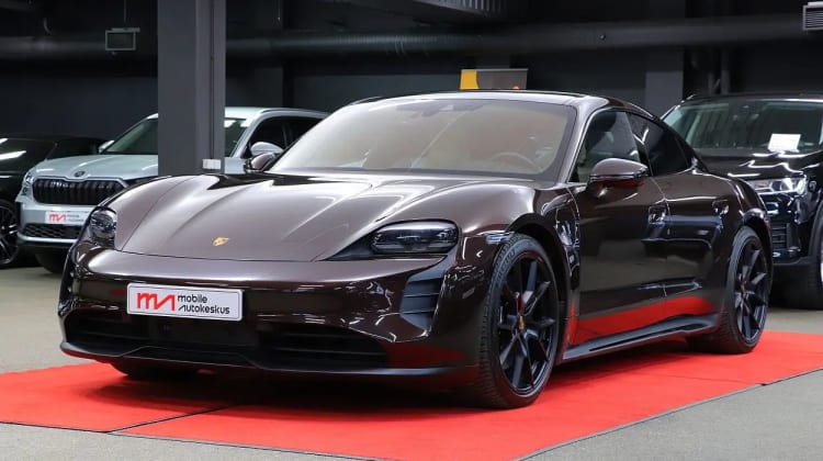 Porsche Taycan