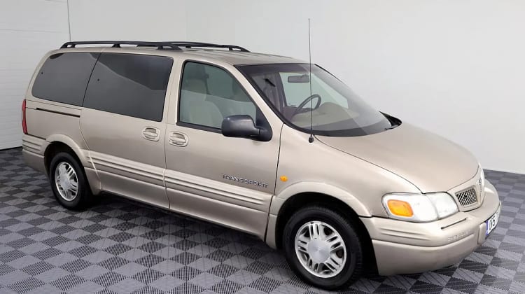 Chevrolet Trans Sport preview
