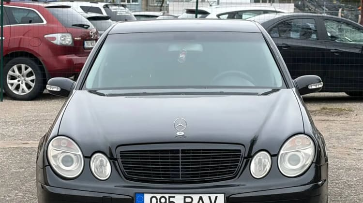 Mercedes-Benz E 220