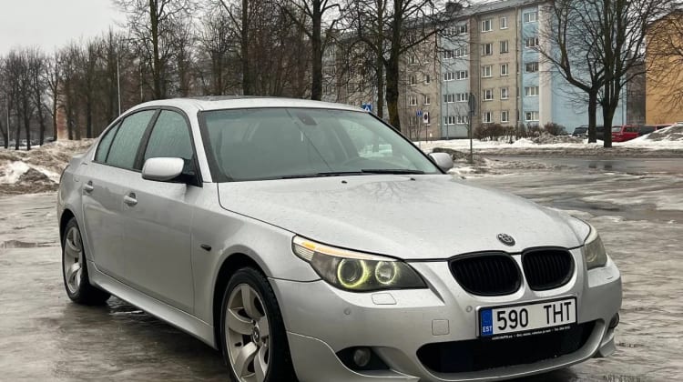 BMW 530