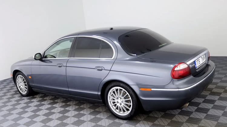 Jaguar S-Type