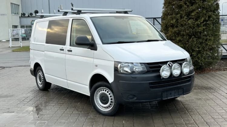 Volkswagen Transporter preview