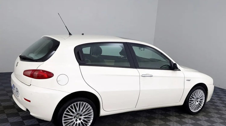 Alfa Romeo 147