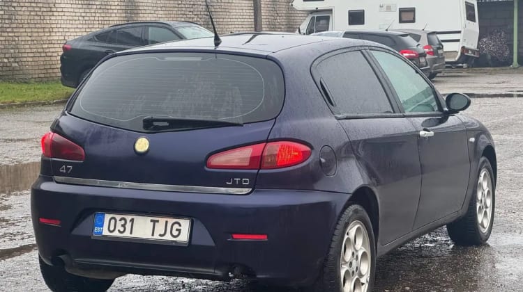 Alfa Romeo 147