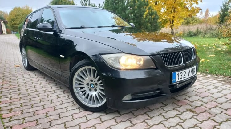 BMW 325