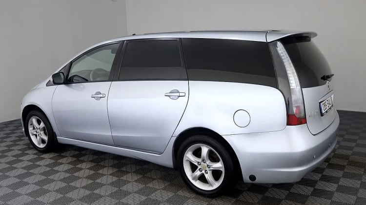 Mitsubishi Grandis