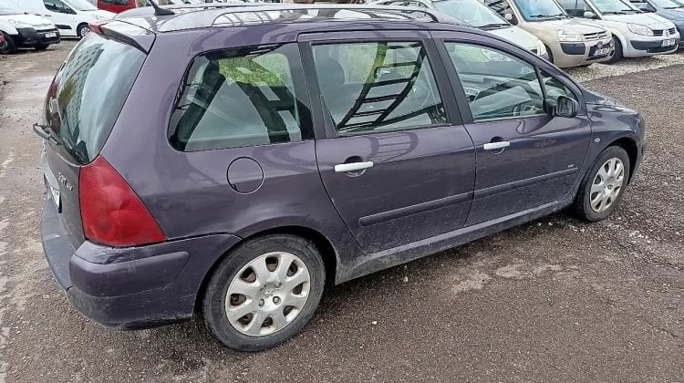 Peugeot 307