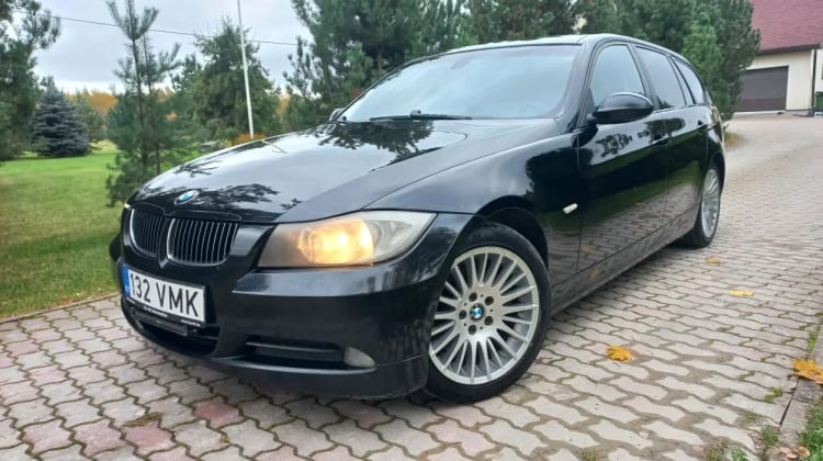 BMW 325 preview