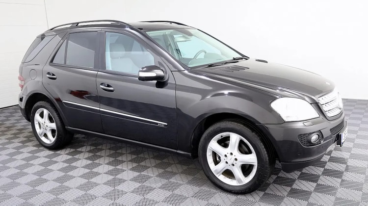 Mercedes-Benz ML 320