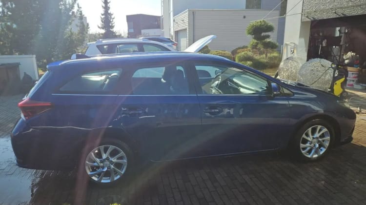 Toyota Auris Touring Sports