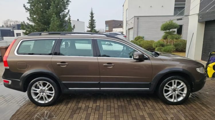 Volvo XC70