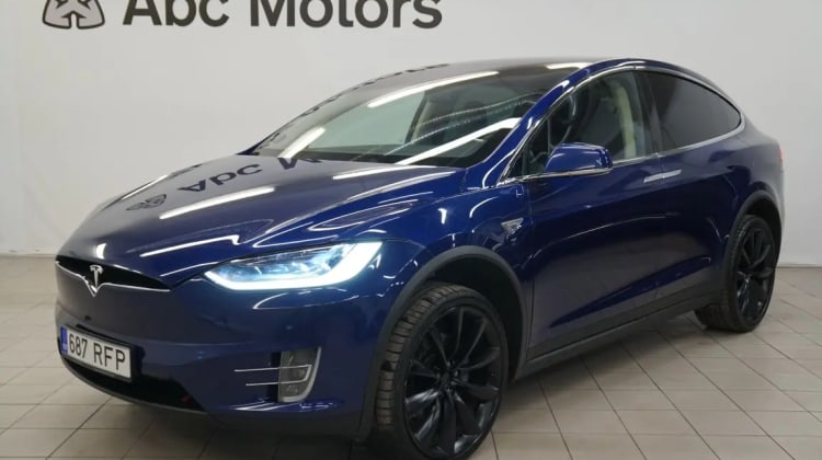 Tesla Model X preview