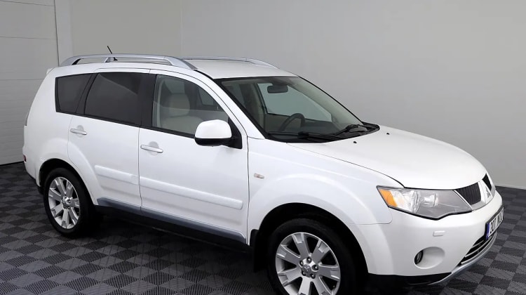 Mitsubishi Outlander preview