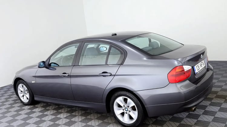BMW 318