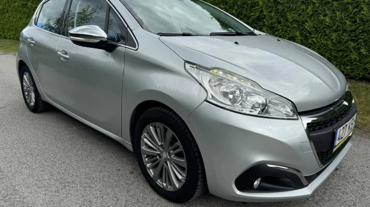 Peugeot 208 preview