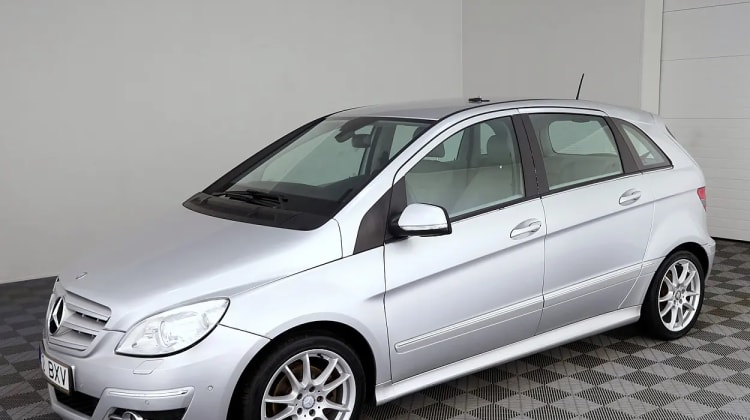 Mercedes-Benz B 200