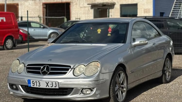Mercedes-Benz CLK 220 preview