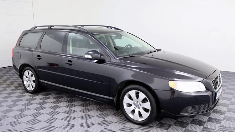 Volvo V70 preview