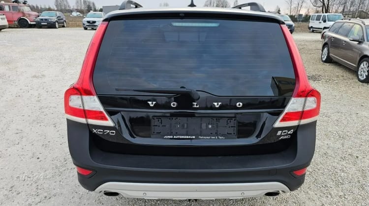 Volvo XC70