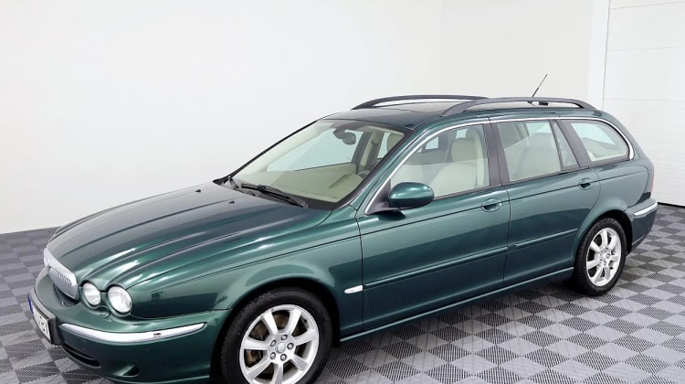 Jaguar X-Type