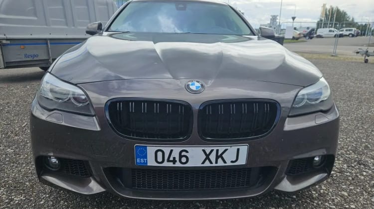 BMW 530