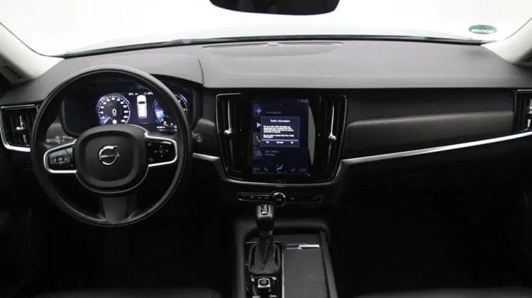 Volvo V90 Cross Country