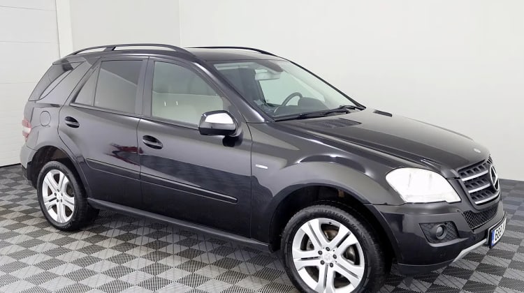 Mercedes-Benz ML 300
