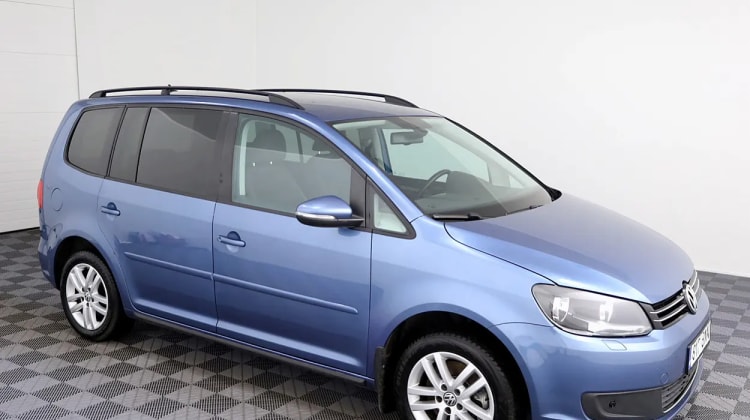 Volkswagen Touran preview