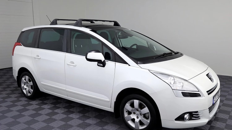 Peugeot 5008 preview