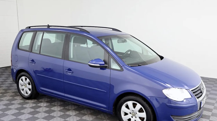 Volkswagen Touran preview